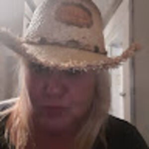 Meet your Posher, Rhonda